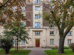 Aleja Wyzwolenia Studio by Renters