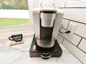 Modern 5 Bedroom Home Sleeps up to 12 15 min Walk to ND 2329