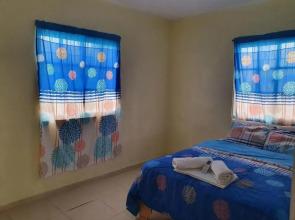 Quiet And Family Apt 4 Minutes From The Airport