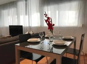 Click&Flat Sants Apartments