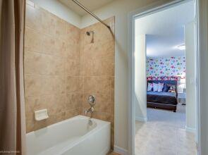 Windsor at Westside - 1639 Lima Avenue