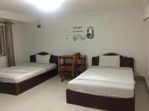 Hang Pich Airport Guesthouse