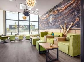 Super 8 by Wyndham Oberhausen am Centro