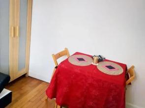 Joli studio chaleureux, à louer entièrement