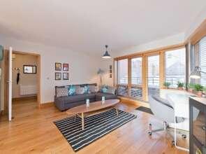 2 Bedroom City Centre Apartment With Patio