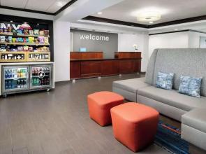 Hampton Inn Long Island/Islandia