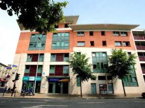 Teneo Suites Apparthotel Bordeaux