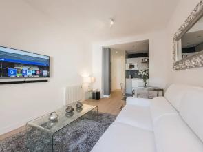 Chueca Centre - MADflats Collection