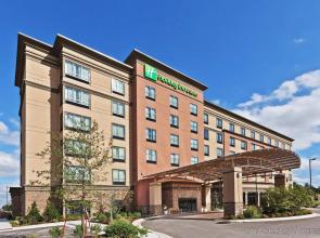 Holiday Inn Hotel & Suites Tulsa South by IHG