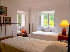 Heart of Sintra - Amazing Views, Pool & Garden