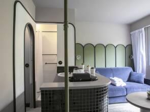 Joie Paris MONTPARNASSE STATION