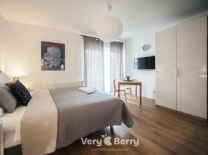 Very Berry - Orzeszkowej 10 - Trade Fair