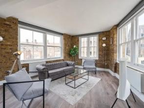 Spacious Bright Oasis in Old Street