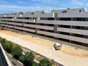 Bay View One, Stunning 3 bed condo with sea view & rooftop pool