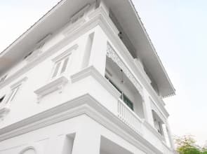 Dharasom Colonial House