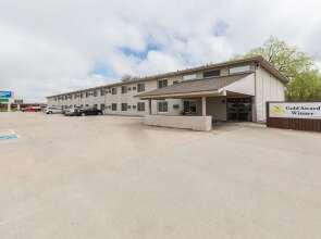 Super 8 by Wyndham Grand Island South