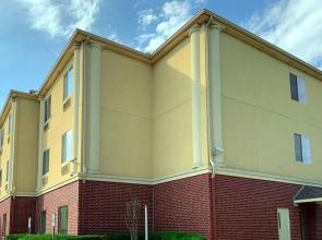 Comfort Suites Texas Ave.