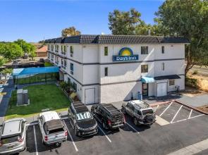 Days Inn By Wyndham Woodland