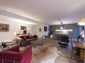 Views of the Eiffel Tower