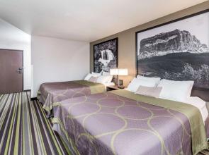 Super 8 by Wyndham Kalispell Glacier National Park