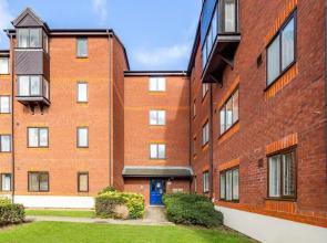 Suites by Rehoboth - 23 Thames View - Upper - Woolwich