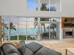 Endless Horizon in Siesta Key