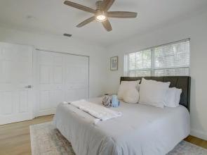 Madrina's Cozy 3BR-1BA Spacious Backyard