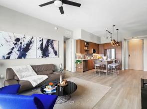 Chic 2BR Downtown Fort Lauderdale Apt w/ Pool