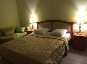 Guest House near Kolonnady