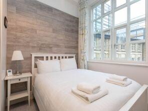 Central 2 Bedroom Apartment Near Old Street
