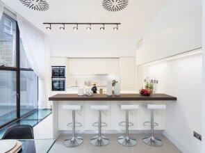 Urban Chic - Chiltern and Baker