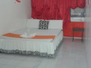 Dormitels Bacolod - Hostel