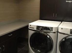 Oakwood At Exeter Towers