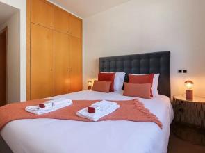 Expo Prestige by Homing