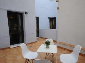 Catalina Suites Hotel 3*