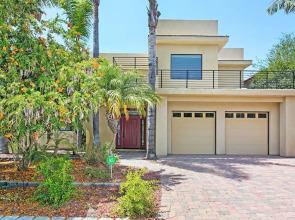 1278viae 4 Bedroom Home