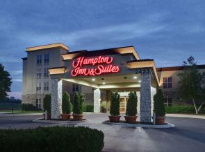 Hampton Inn & Suites Chicago/Aurora