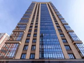Apartments on 1905 street