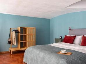 APARTURA (APARTURA) on Tchaikovsky street 2