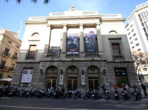 Travel Hábitat Ayuntamiento