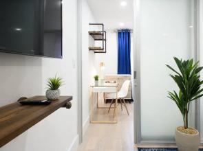 75-1a NEW Prime UES W D in Unit Elevator