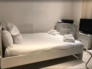 Cosy Studio Flat in Central London