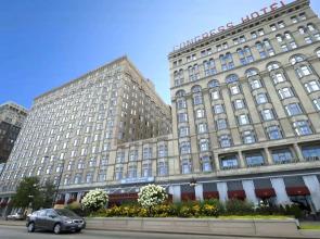 Congress Plaza Hotel