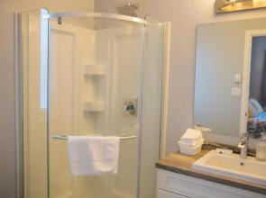 Downtown Whitehorse Deluxe 2 Bedroom Condo