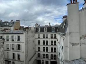 Canal Saint Martin Apartments