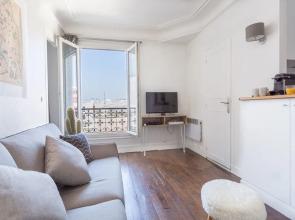 Central Nest - Republique