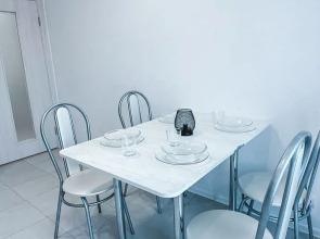 Sunny Days Apartments at 4 Letchik Laryushino str., building 1