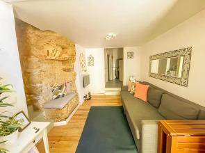 Historical Bica - 3 Bedroom Apartment