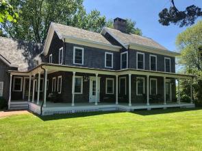 The Farmhouse Bed and Breakfast