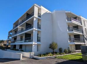 Superbe T2 en résidence avec piscine et parking